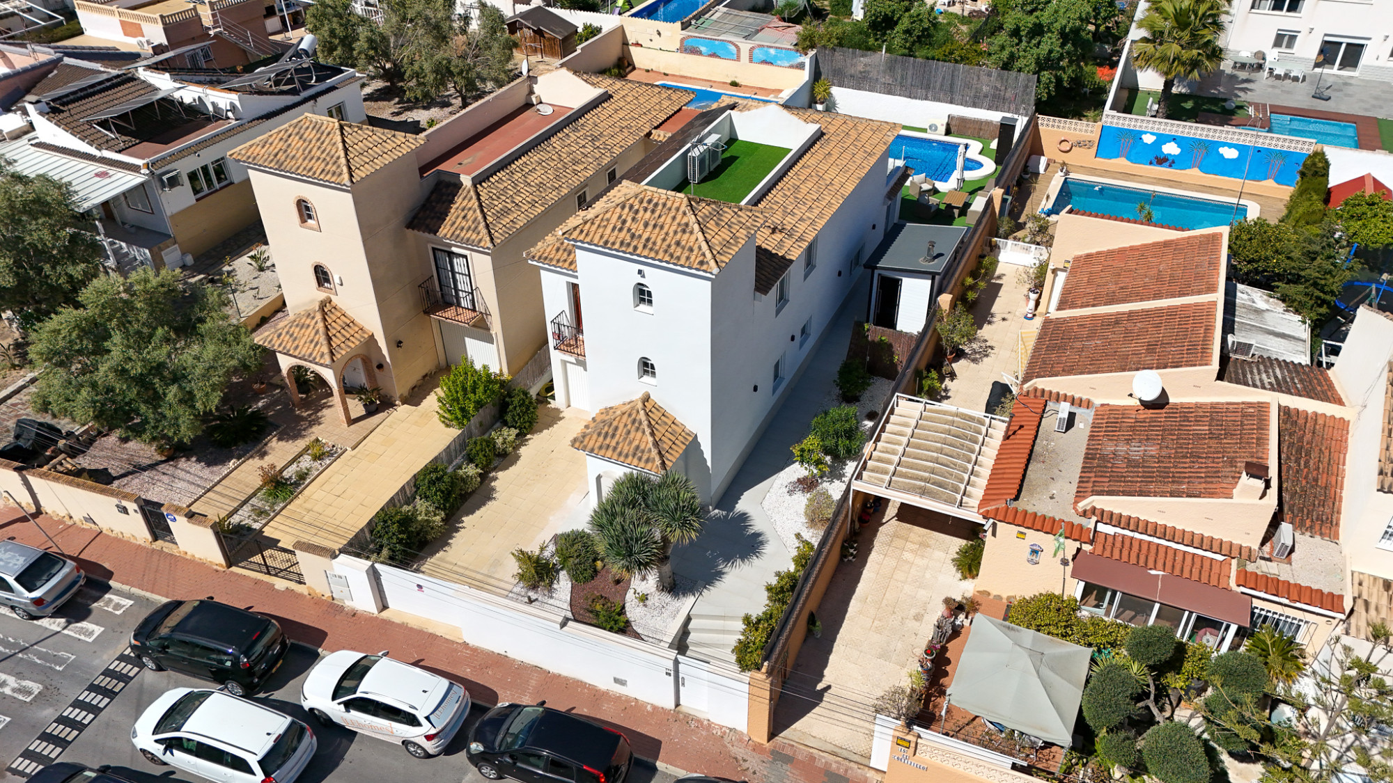 For sale - 4 Bedroom 3 Bathroom Villa in Los Balcones - Costa Blanca  - Alicante