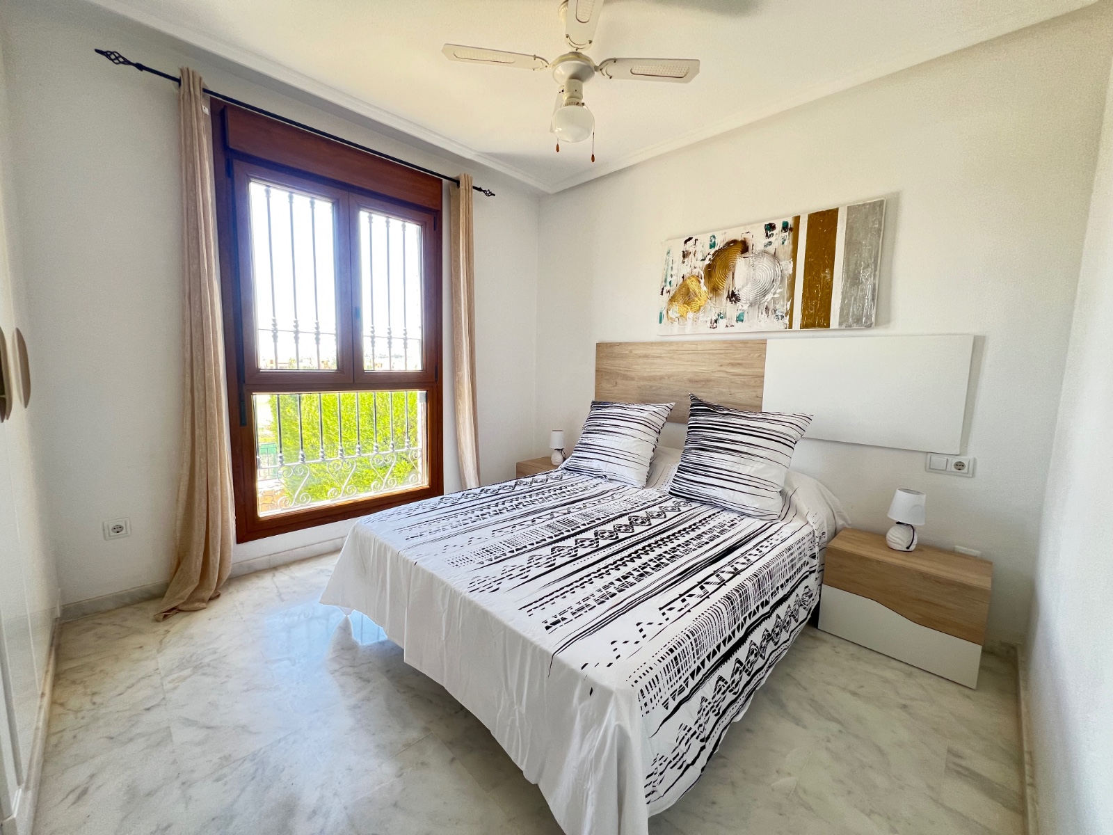 For sale - 2 Bedroom 2 Bathroom Bungalow in Algorfa - Inland  - Alicante