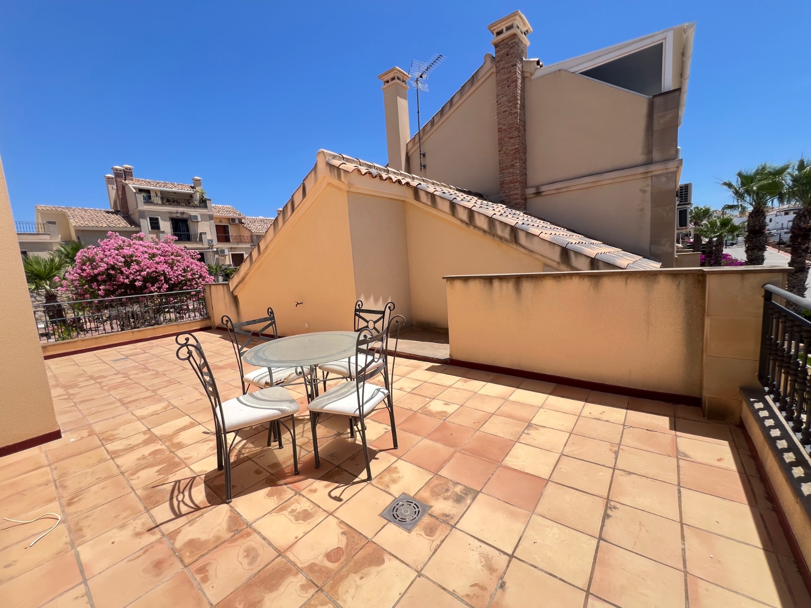 For sale - 2 Bedroom 2 Bathroom Bungalow in Algorfa - Inland  - Alicante