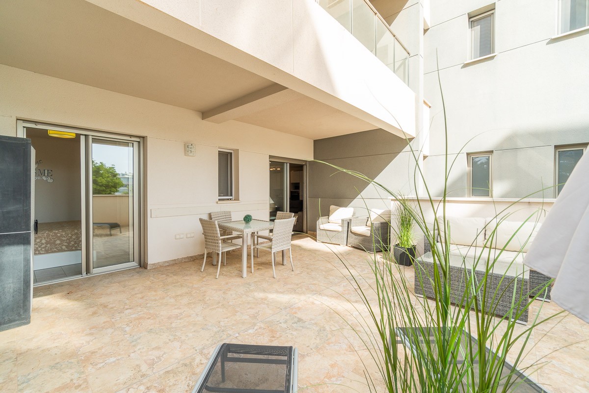 For sale - 2 Bedroom 2 Bathroom Apartment in Villamartin - Costa Blanca  - Alicante