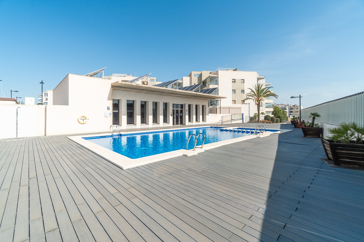 For sale - 2 Bedroom 2 Bathroom Apartment in Villamartin - Costa Blanca  - Alicante