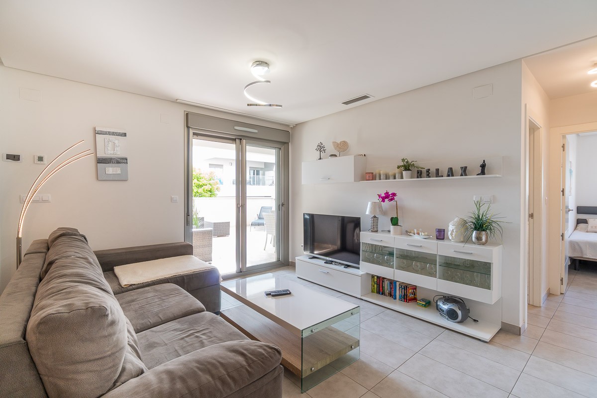 For sale - 2 Bedroom 2 Bathroom Apartment in Villamartin - Costa Blanca  - Alicante
