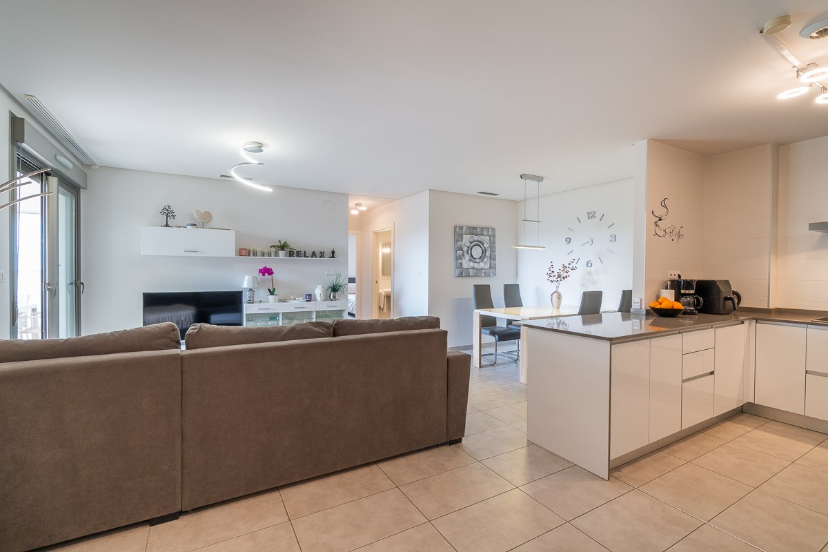 For sale - 2 Bedroom 2 Bathroom Apartment in Villamartin - Costa Blanca  - Alicante