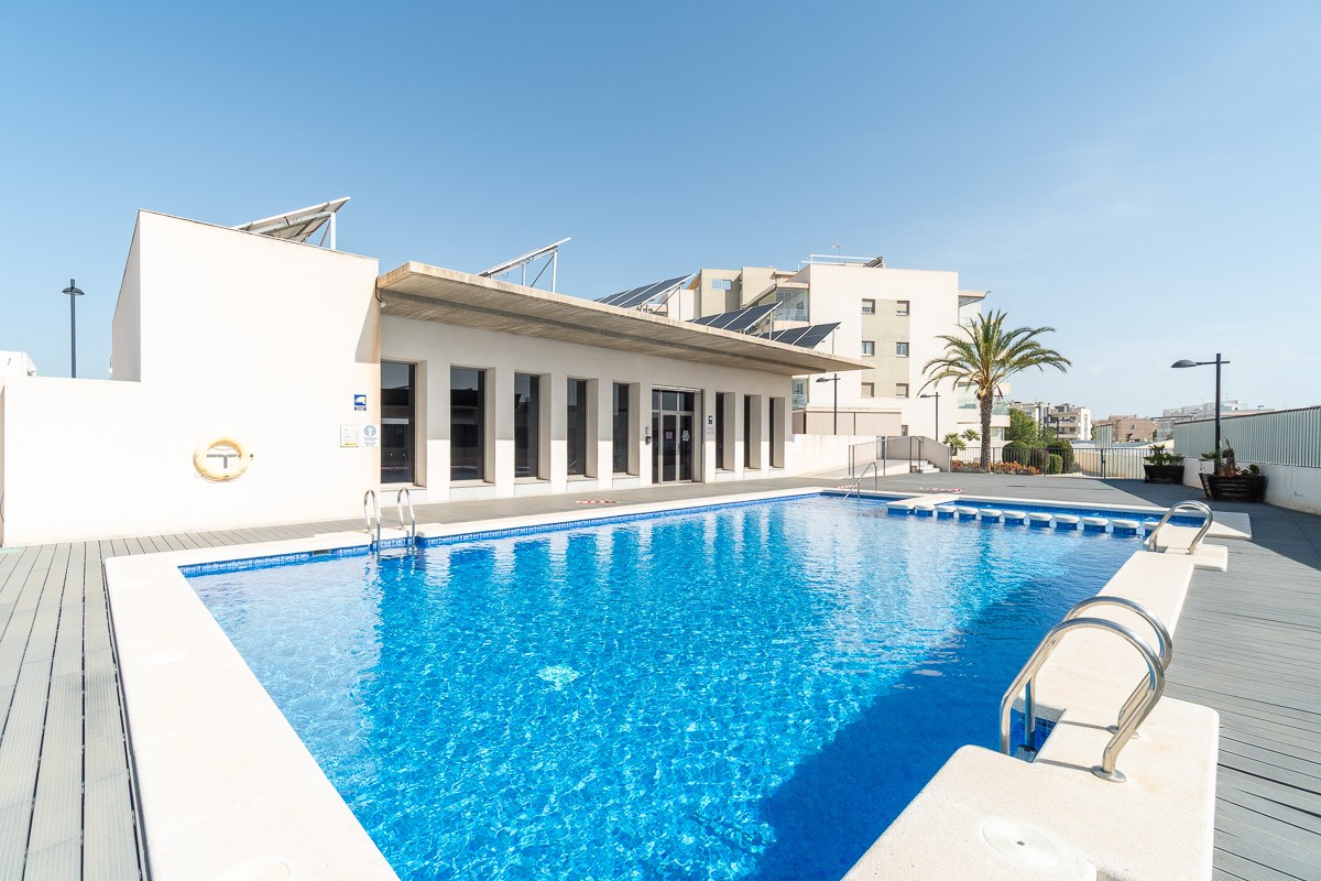 For sale - 2 Bedroom 2 Bathroom Apartment in Villamartin - Costa Blanca  - Alicante