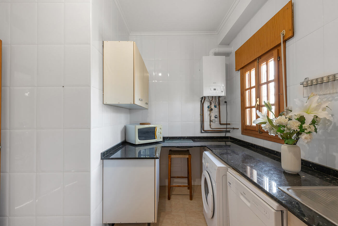 For sale - 4 Bedroom 2 Bathroom Villa in Ciudad Quesada -  - Alicante