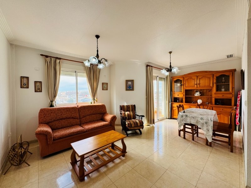 For sale - 2 Bedroom 1 Bathroom Apartment in Torrevieja - Costa Blanca  - Alicante