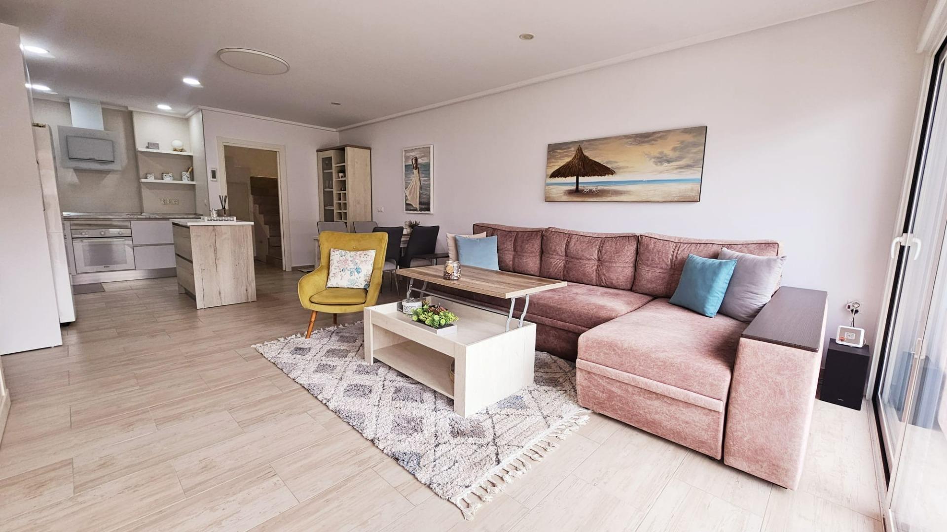 For sale - 2 Bedroom 2 Bathroom Duplex in Torrevieja - La Siesta  - Alicante