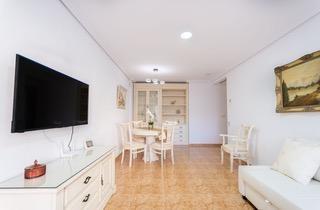 For sale - 4 Bedroom 2 Bathroom Apartment in Torrevieja - Playa Del Cura  - Alicante
