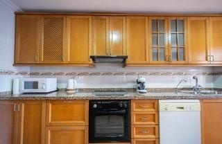 For sale - 4 Bedroom 2 Bathroom Apartment in Torrevieja - Playa Del Cura  - Alicante