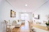 27-31-241-11-592/77119, 4 Bedroom 2 Bathroom Apartment in Torrevieja