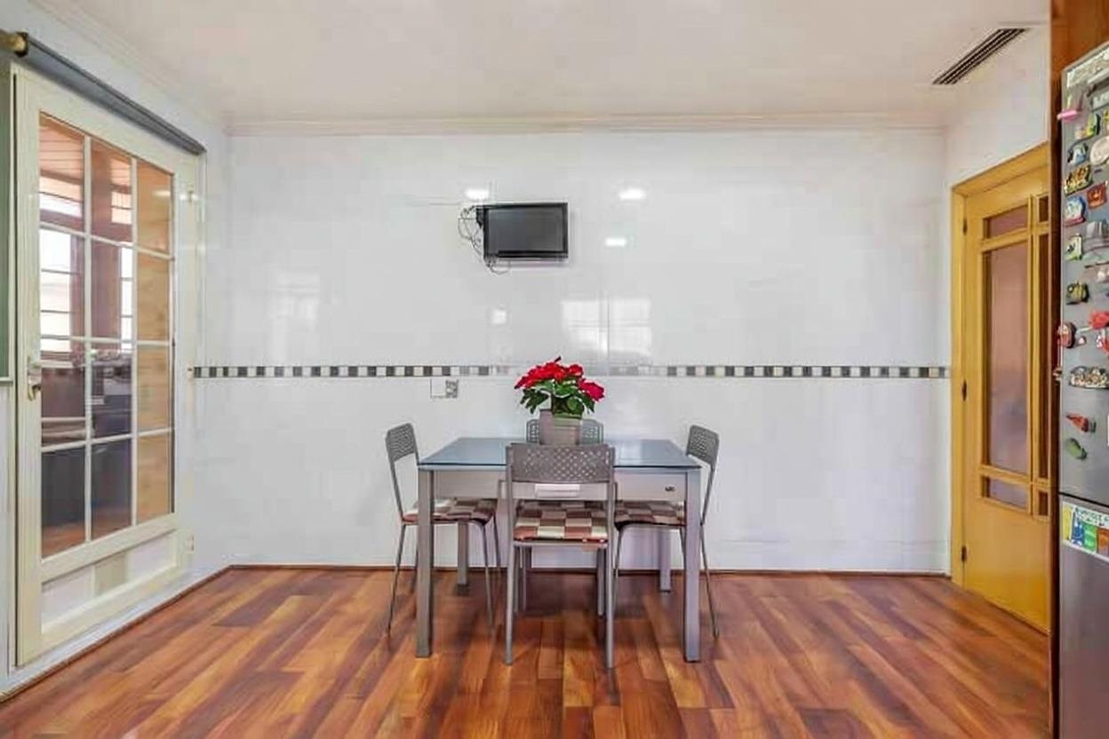 For sale - 4 Bedroom 2 Bathroom Villa in Torrevieja - aguas nuevas  - Alicante