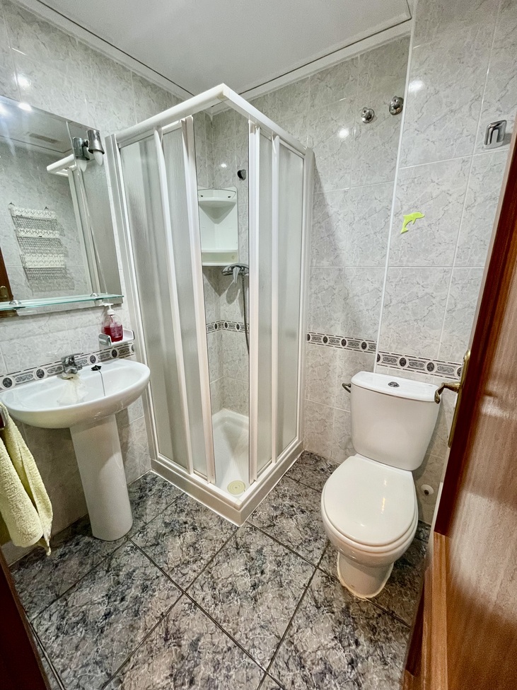For sale - 3 Bedroom 2 Bathroom Penthouse in Torrevieja - Playa de cura  - Alicante