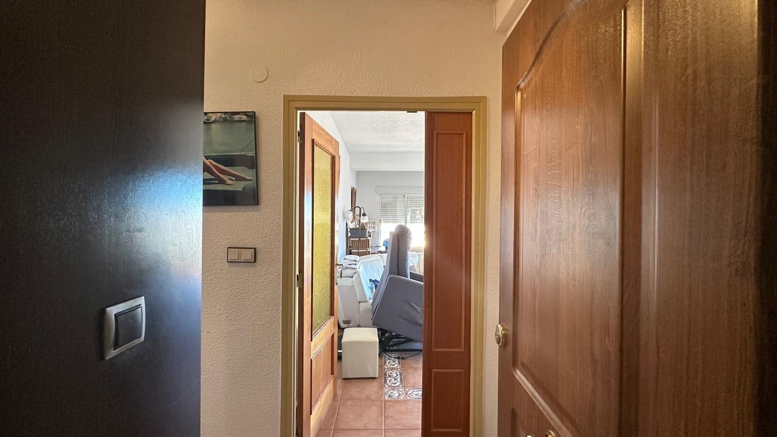 For sale - 3 Bedroom 1 Bathroom Apartment in Torrevieja - Estacion De Autobuses  - Alicante