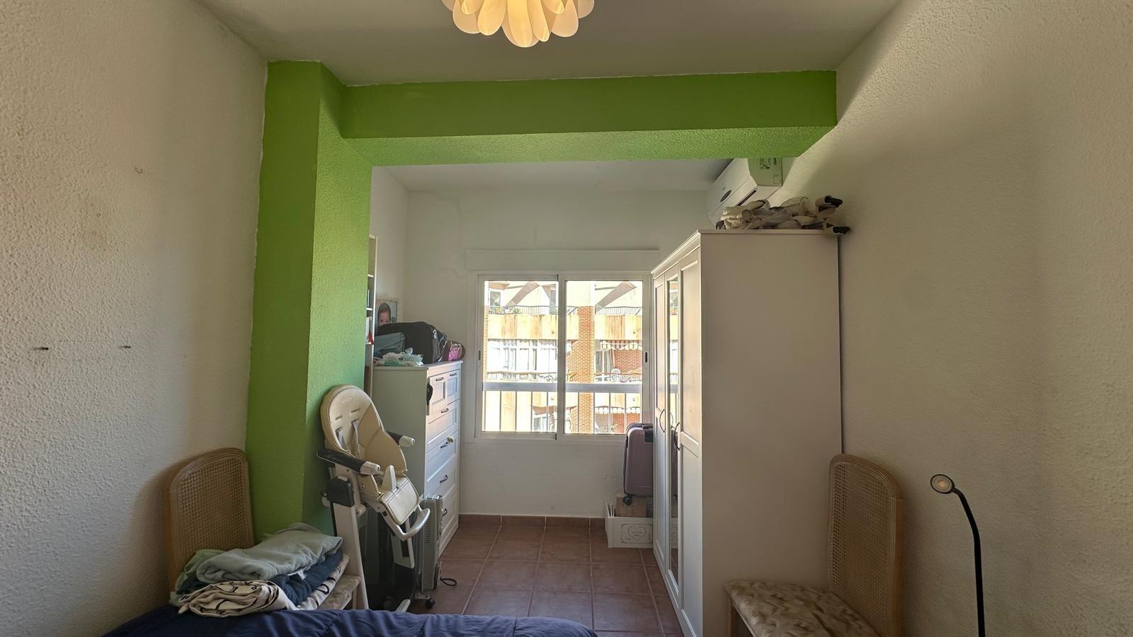 For sale - 3 Bedroom 1 Bathroom Apartment in Torrevieja - Estacion De Autobuses  - Alicante