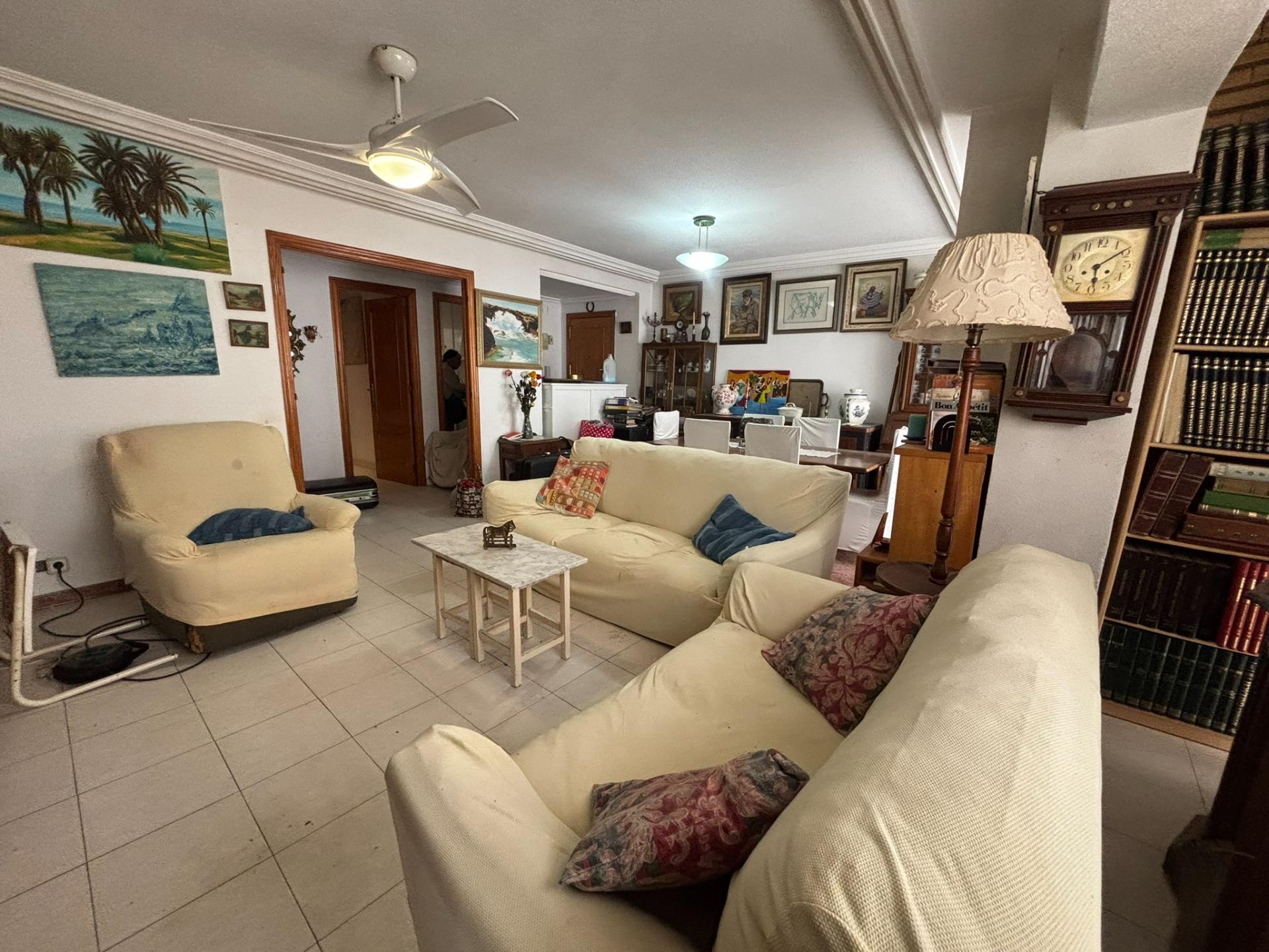 For sale - 2 Bedroom 1 Bathroom Apartment in Torrevieja - Torrevieja  - Alicante