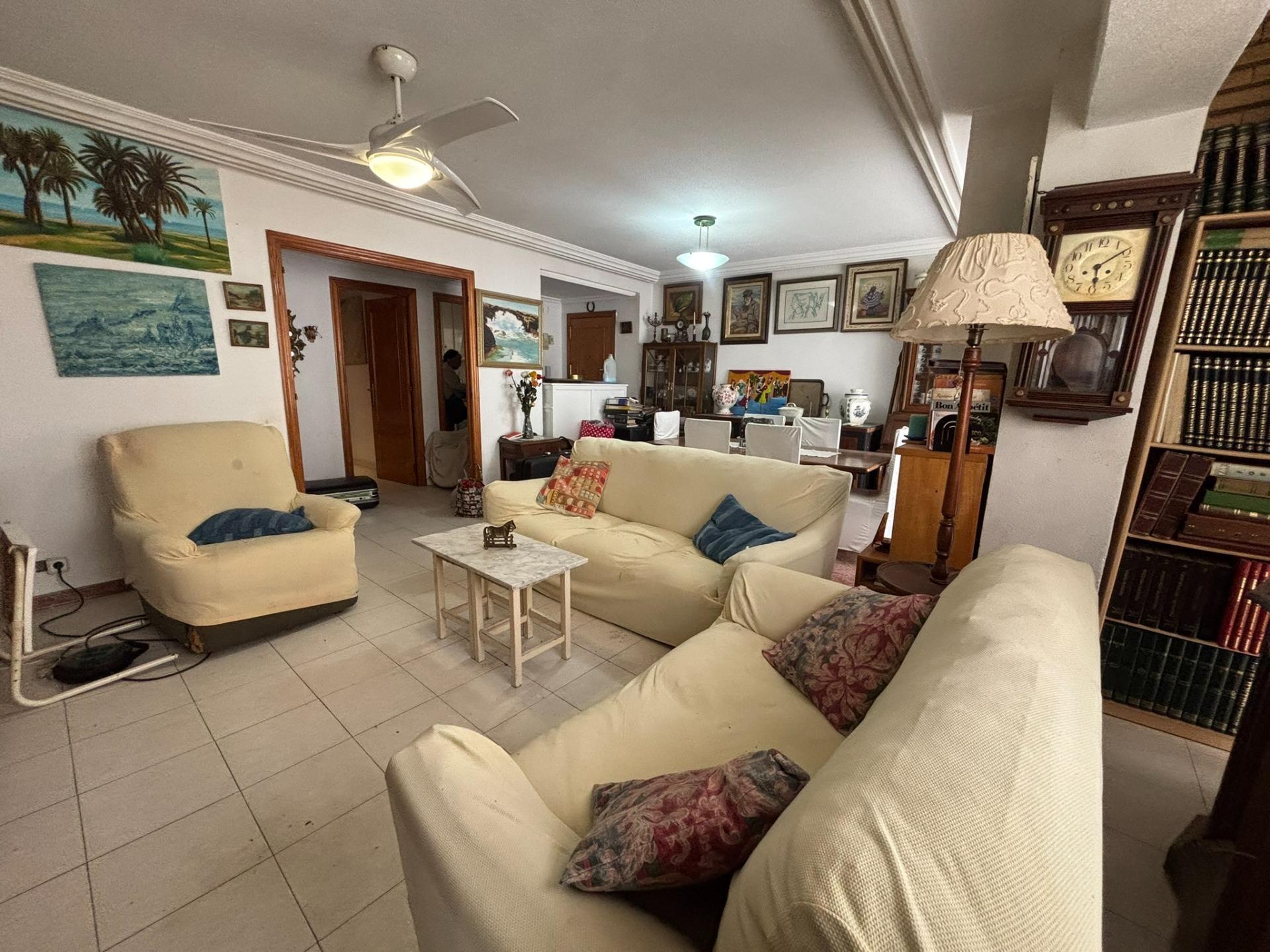 For sale - 2 Bedroom 1 Bathroom Apartment in Torrevieja - Torrevieja  - Alicante