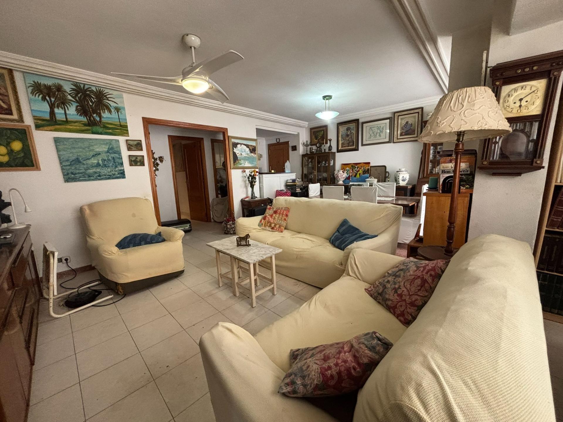 For sale - 2 Bedroom 1 Bathroom Apartment in Torrevieja - Torrevieja  - Alicante