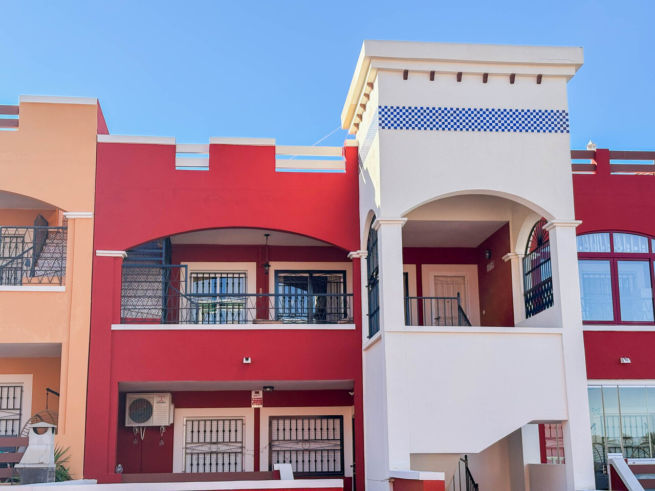 For sale - 2 Bedroom 2 Bathroom Apartment in Torrevieja - Costa Blanca  - Alicante
