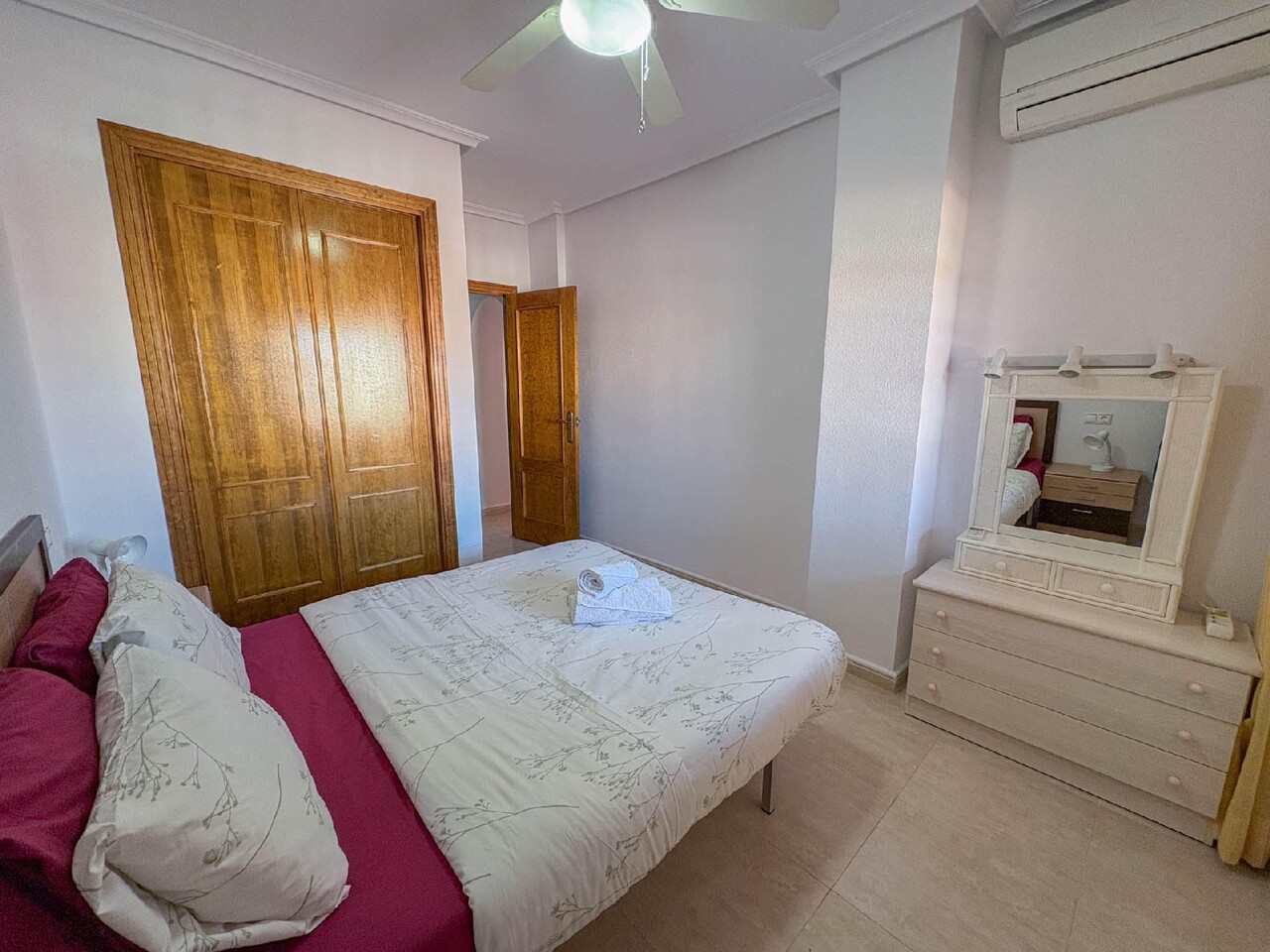 For sale - 2 Bedroom 2 Bathroom Apartment in Torrevieja - Costa Blanca  - Alicante