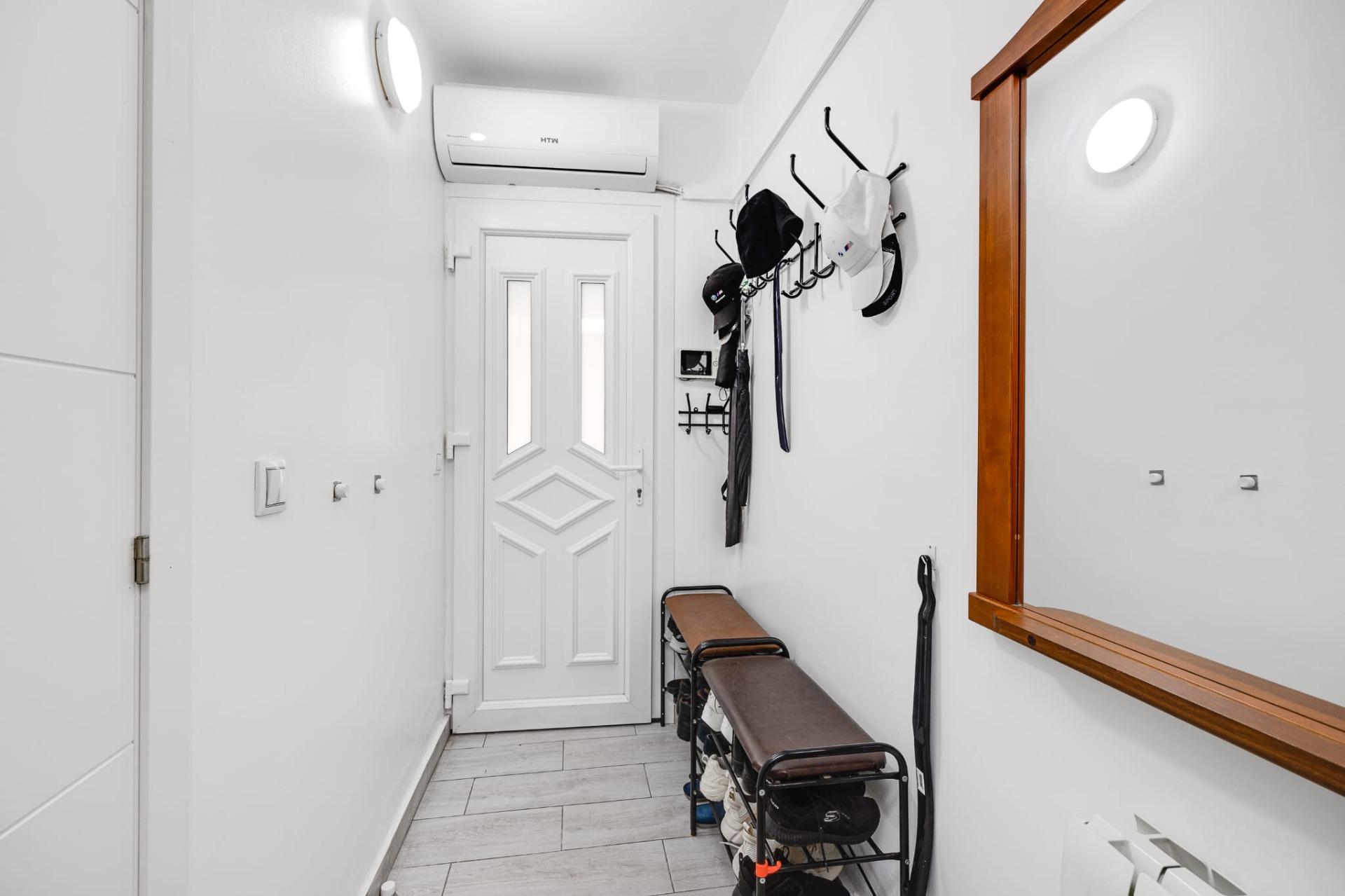 For sale - 3 Bedroom 1 Bathroom Town House in Torrevieja - Calas Blanca  - Alicante
