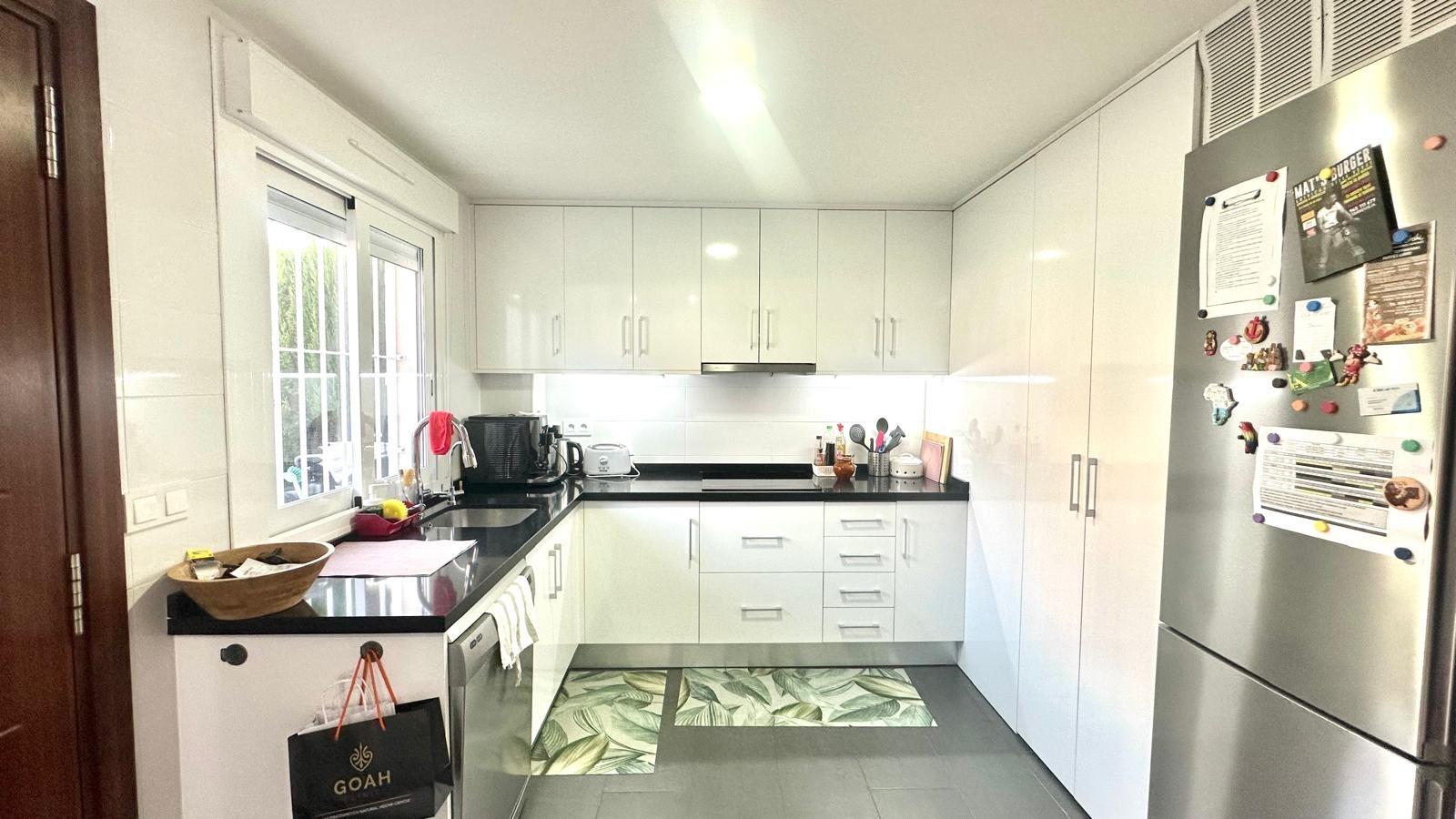 For sale - 2 Bedroom 1 Bathroom Town House in Torrevieja - aguas nuevas  - Alicante