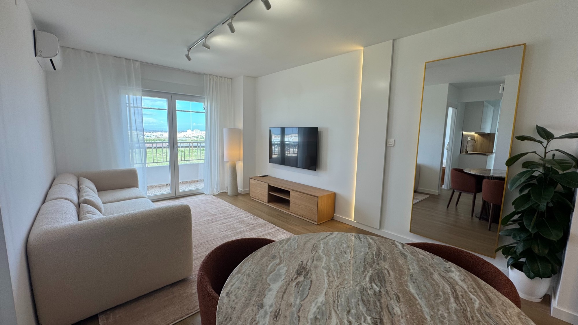 For sale - 2 Bedroom 1 Bathroom Apartment in Torrevieja - Costa Blanca  - Alicante