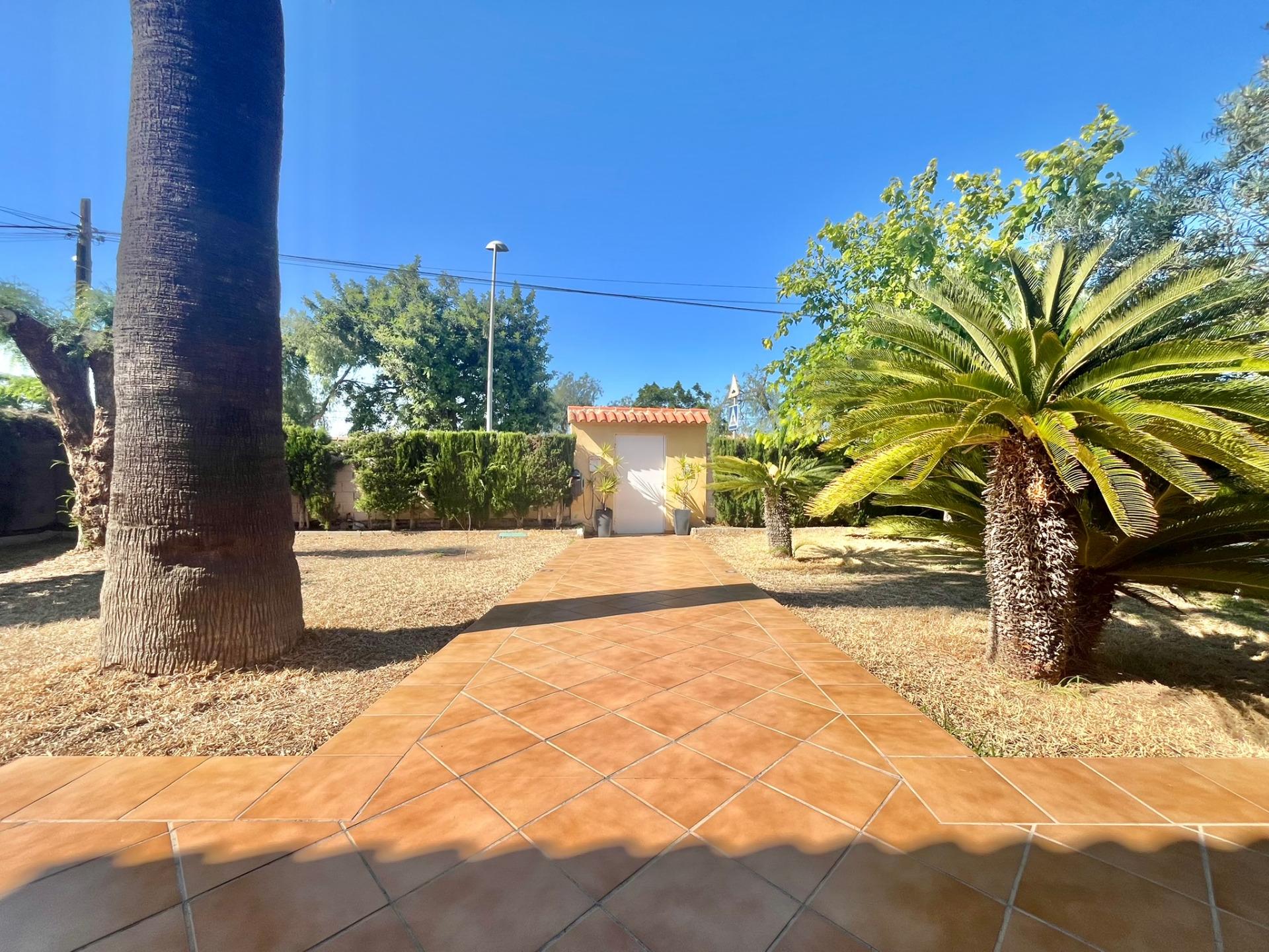 For sale - 3 Bedroom 2 Bathroom Villa in Torrevieja - Los Balcones - Los Altos Del Edén  - Alicante