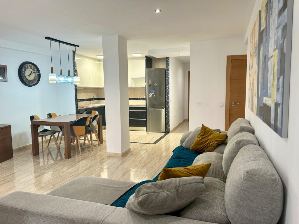 3 Bedroom 1 Bathroom Apartment in Torrevieja