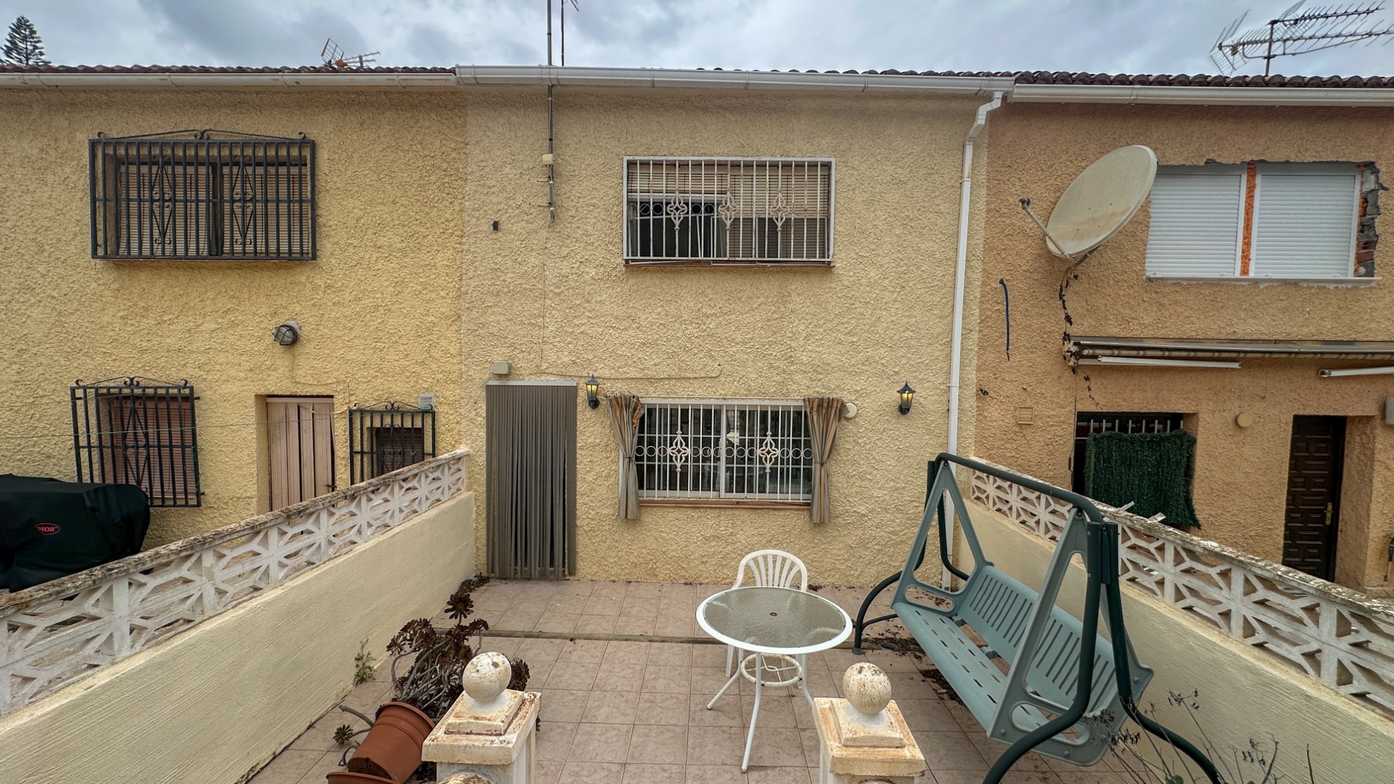 For sale - 2 Bedroom 2 Bathroom Town House in Torrevieja - Costa Blanca  - Alicante