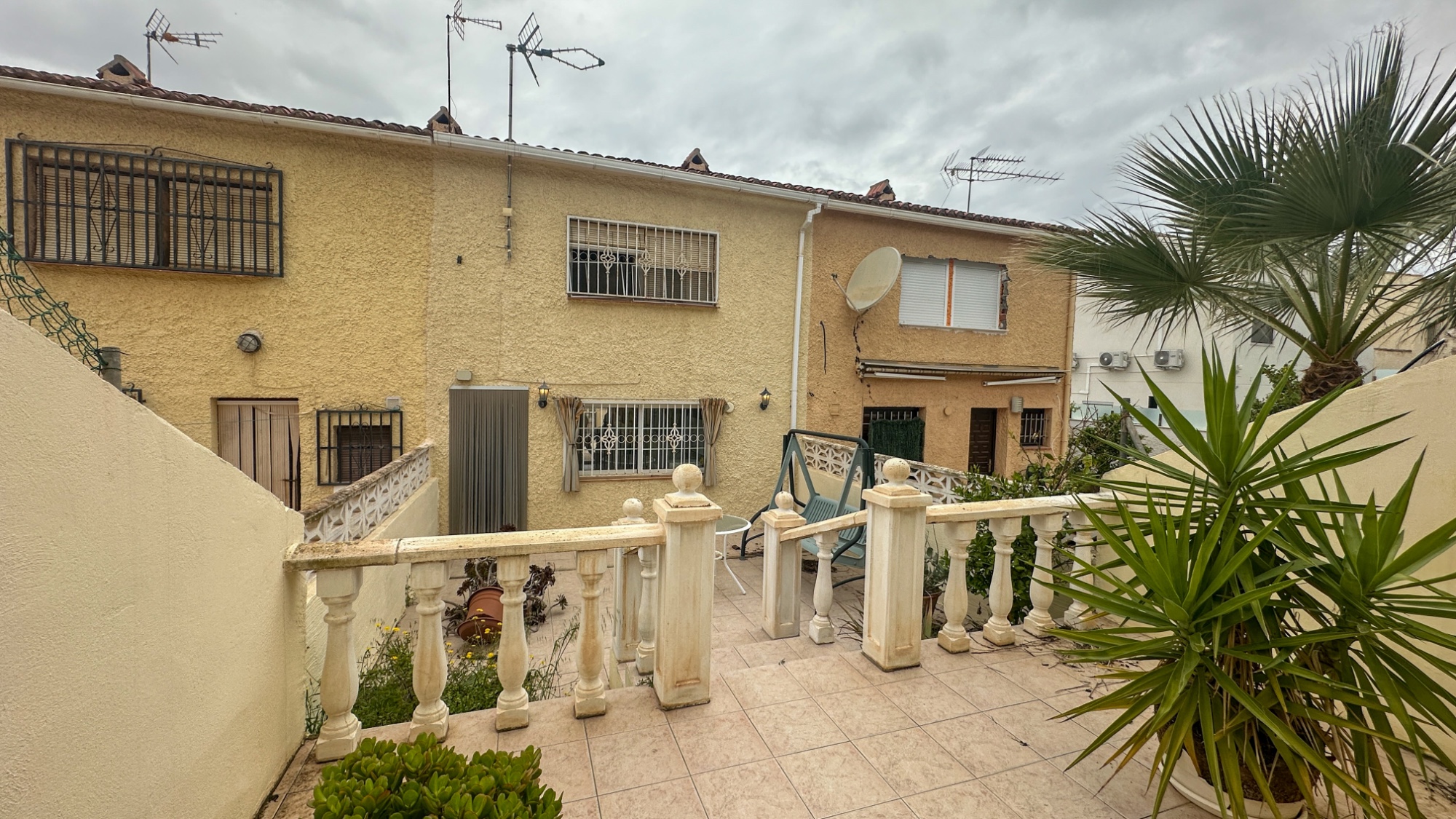 For sale - 2 Bedroom 2 Bathroom Town House in Torrevieja - Costa Blanca  - Alicante