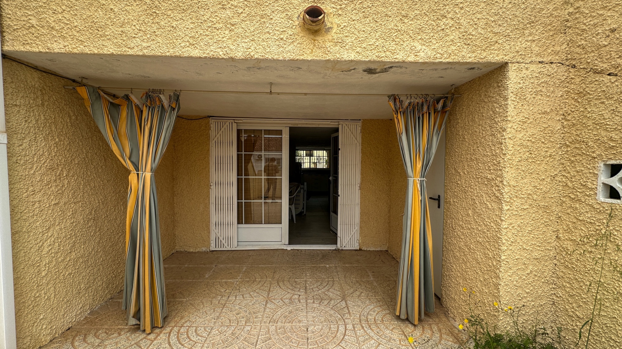 For sale - 2 Bedroom 2 Bathroom Town House in Torrevieja - Costa Blanca  - Alicante