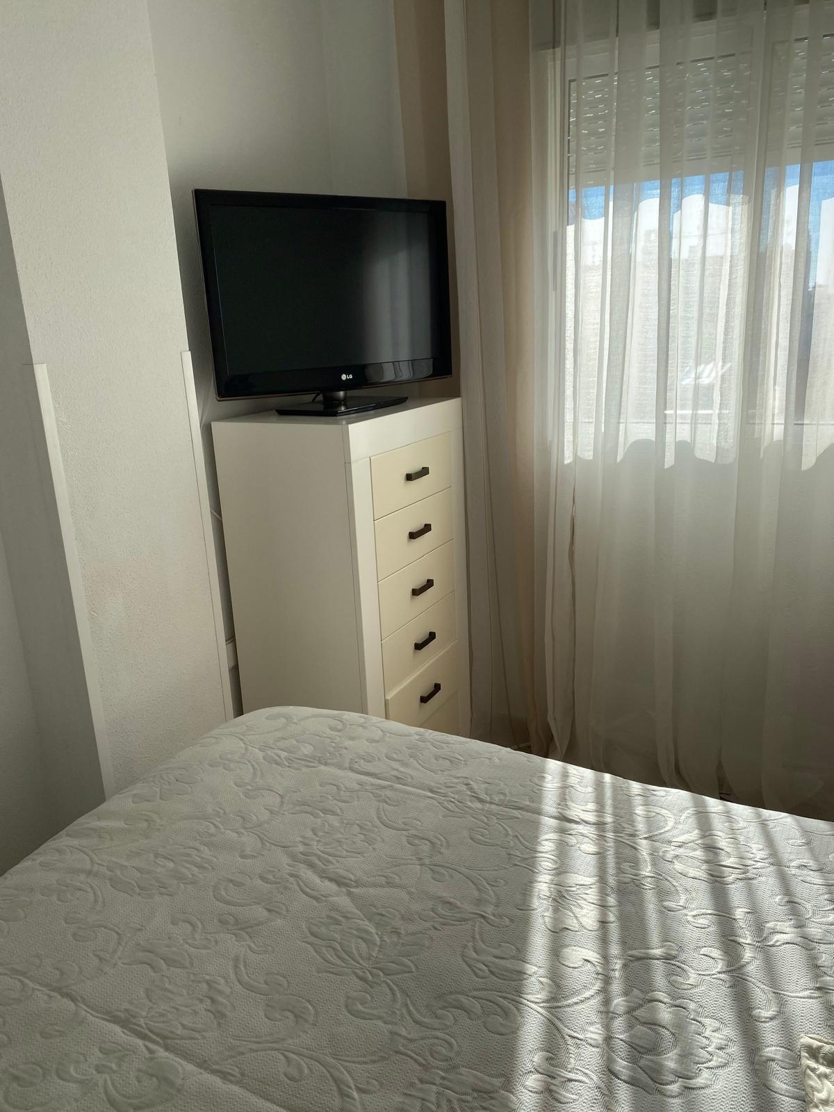 For sale - 3 Bedroom 2 Bathroom Penthouse in Torrevieja - Estacion De Autobuses  - Alicante