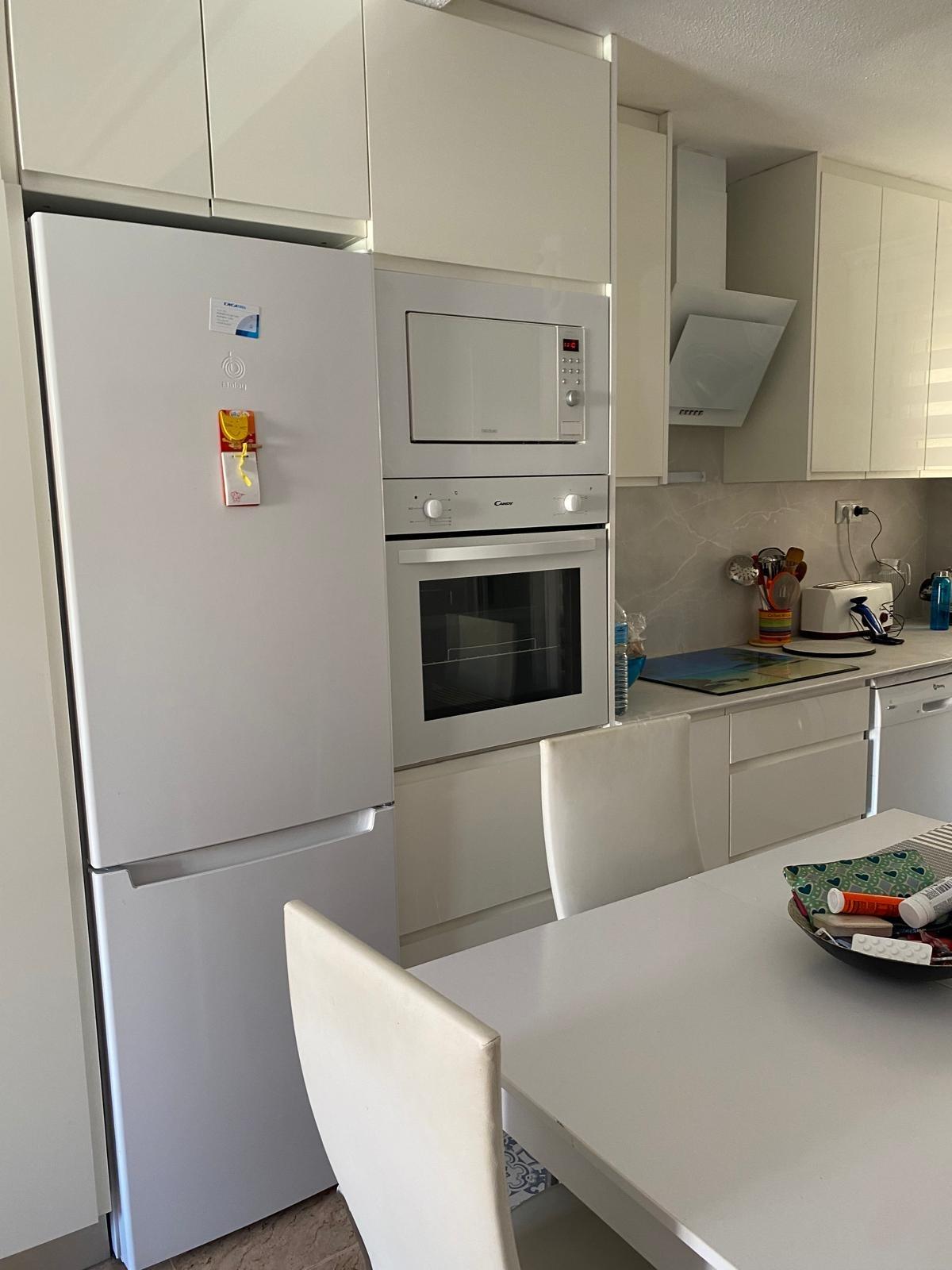 For sale - 3 Bedroom 2 Bathroom Penthouse in Torrevieja - Estacion De Autobuses  - Alicante