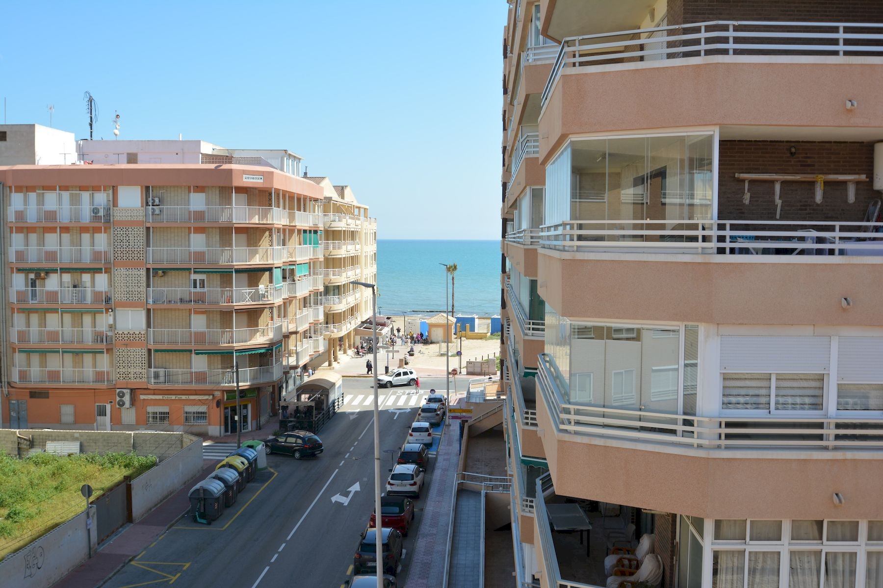 For sale - 3 Bedroom 1 Bathroom Apartment in Torrevieja - Costa Blanca  - Alicante