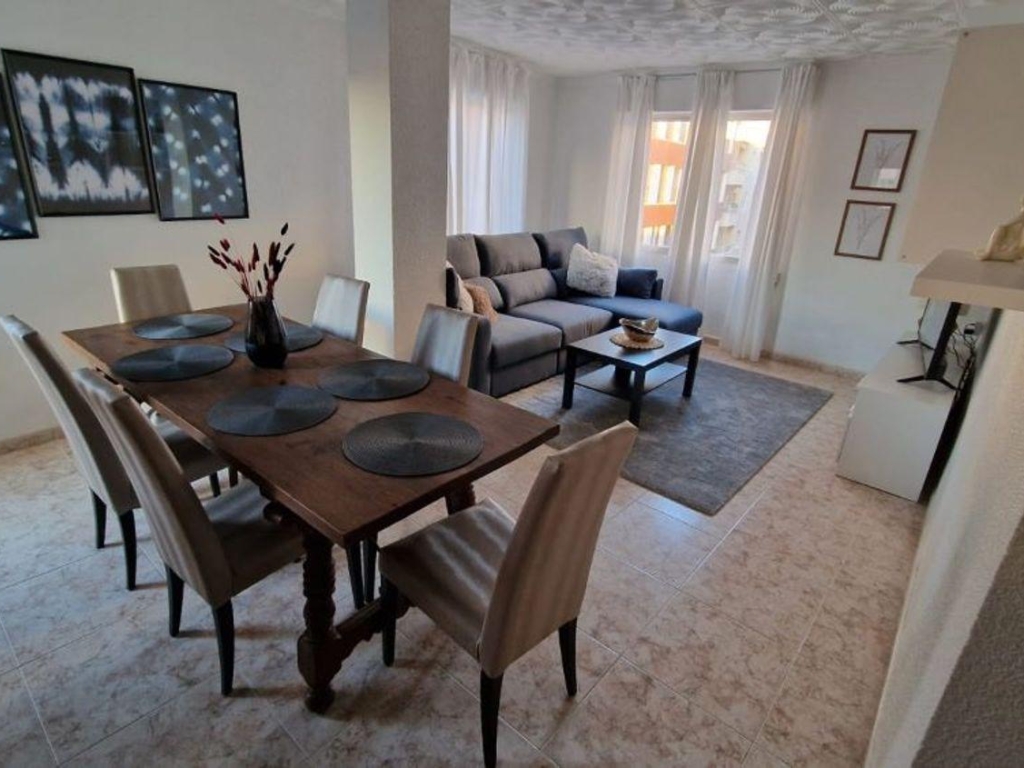 3 Bedroom 2 Bathroom Apartment in Torrevieja