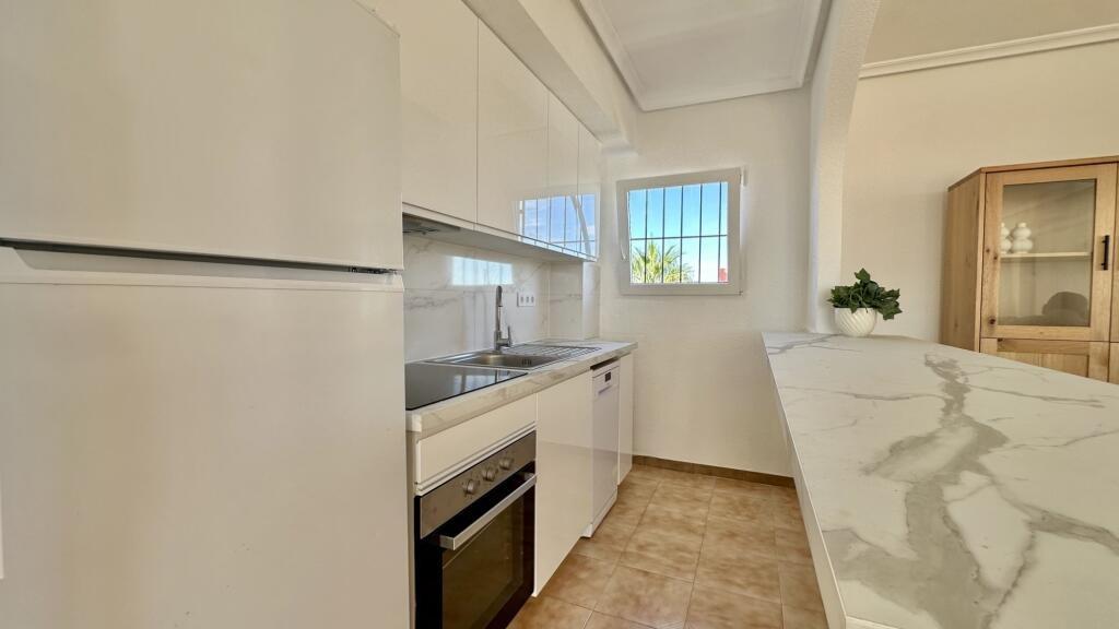 For sale - 2 Bedroom 2 Bathroom Penthouse in Torrevieja - Punta Prima  - Alicante