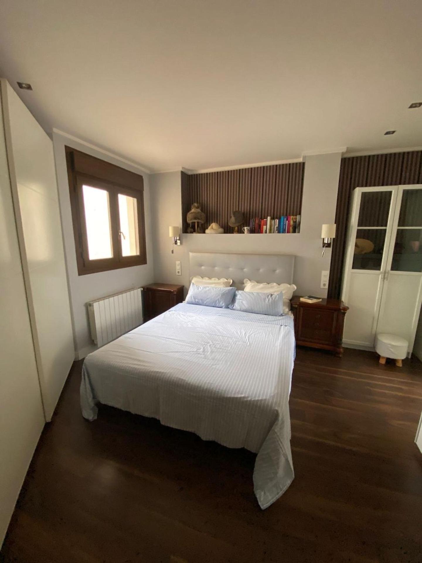 For sale - 5 Bedroom 5 Bathroom Villa in Torrevieja - Centro - Muelle Pesquero  - Alicante