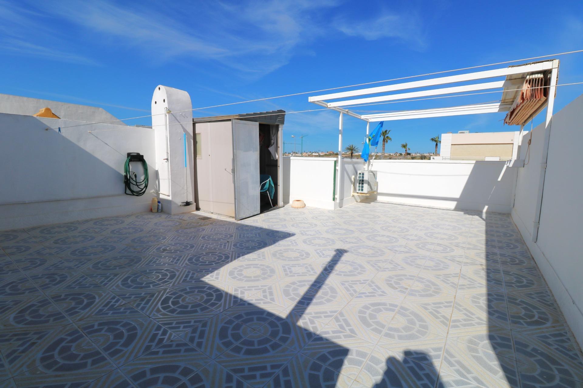 For sale - 2 Bedroom 1 Bathroom Townhouse in Torrevieja - El Limonar  - Alicante