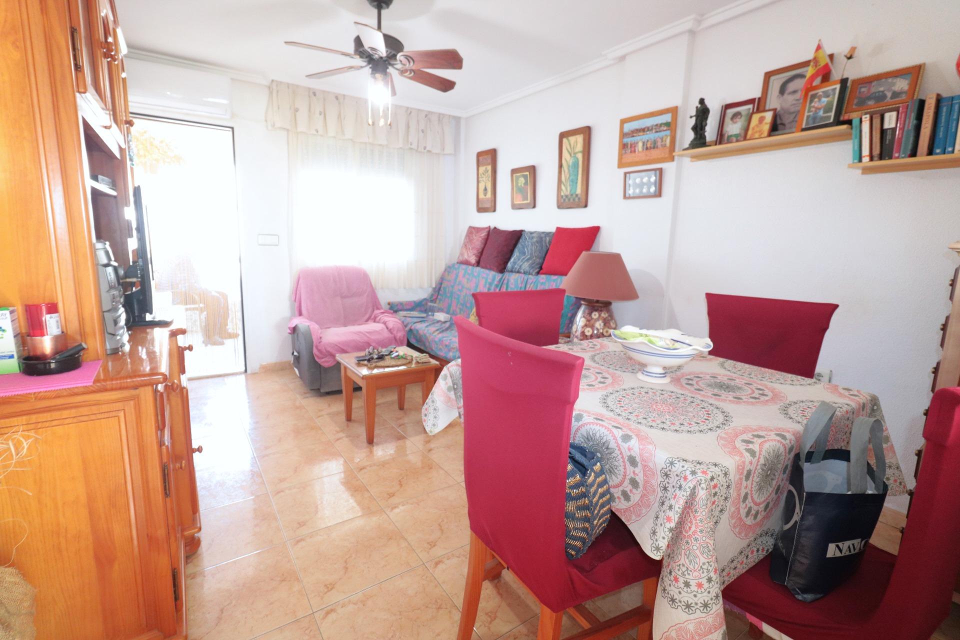 For sale - 2 Bedroom 1 Bathroom Townhouse in Torrevieja - El Limonar  - Alicante