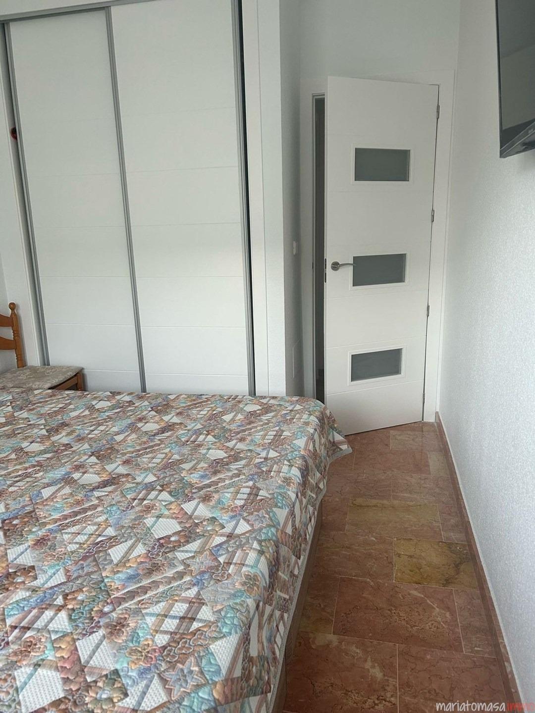 For sale - 2 Bedroom 1 Bathroom Penthouse in Torrevieja - Torreblanca  - Alicante