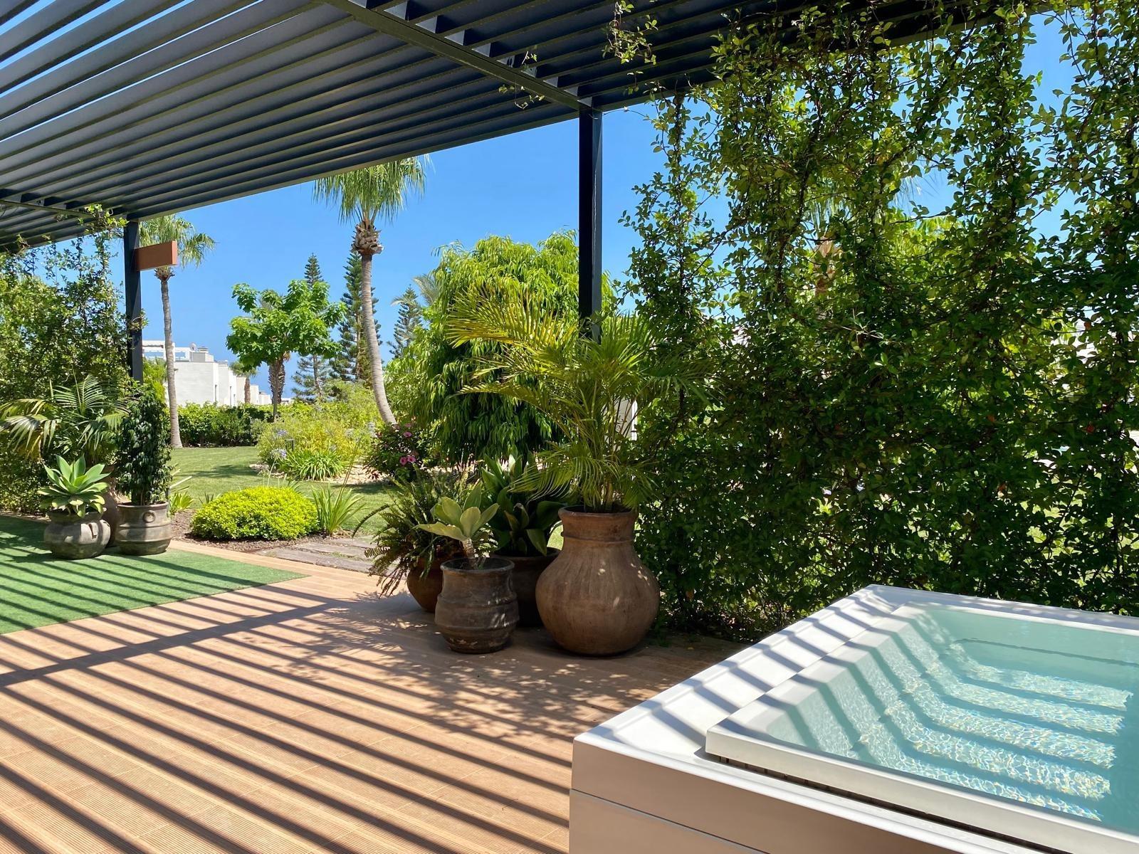 For sale - 3 Bedroom 2 Bathroom Penthouse in Torrevieja - Punta Prima  - Alicante