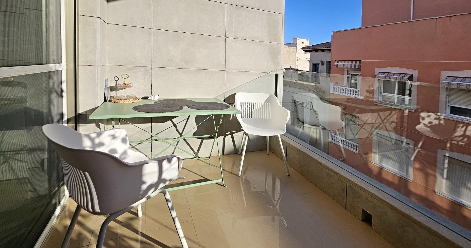 For sale - 3 Bedroom 2 Bathroom Apartment in Torrevieja - Estacion De Autobuses  - Alicante