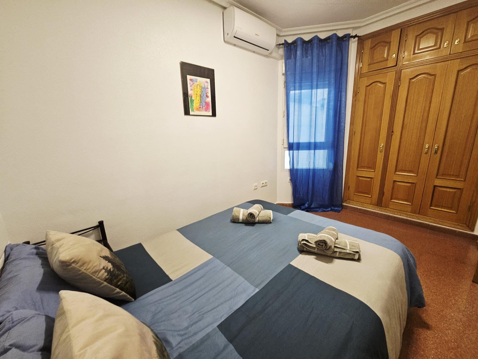 For sale - 3 Bedroom 2 Bathroom Apartment in Torrevieja - Estacion De Autobuses  - Alicante