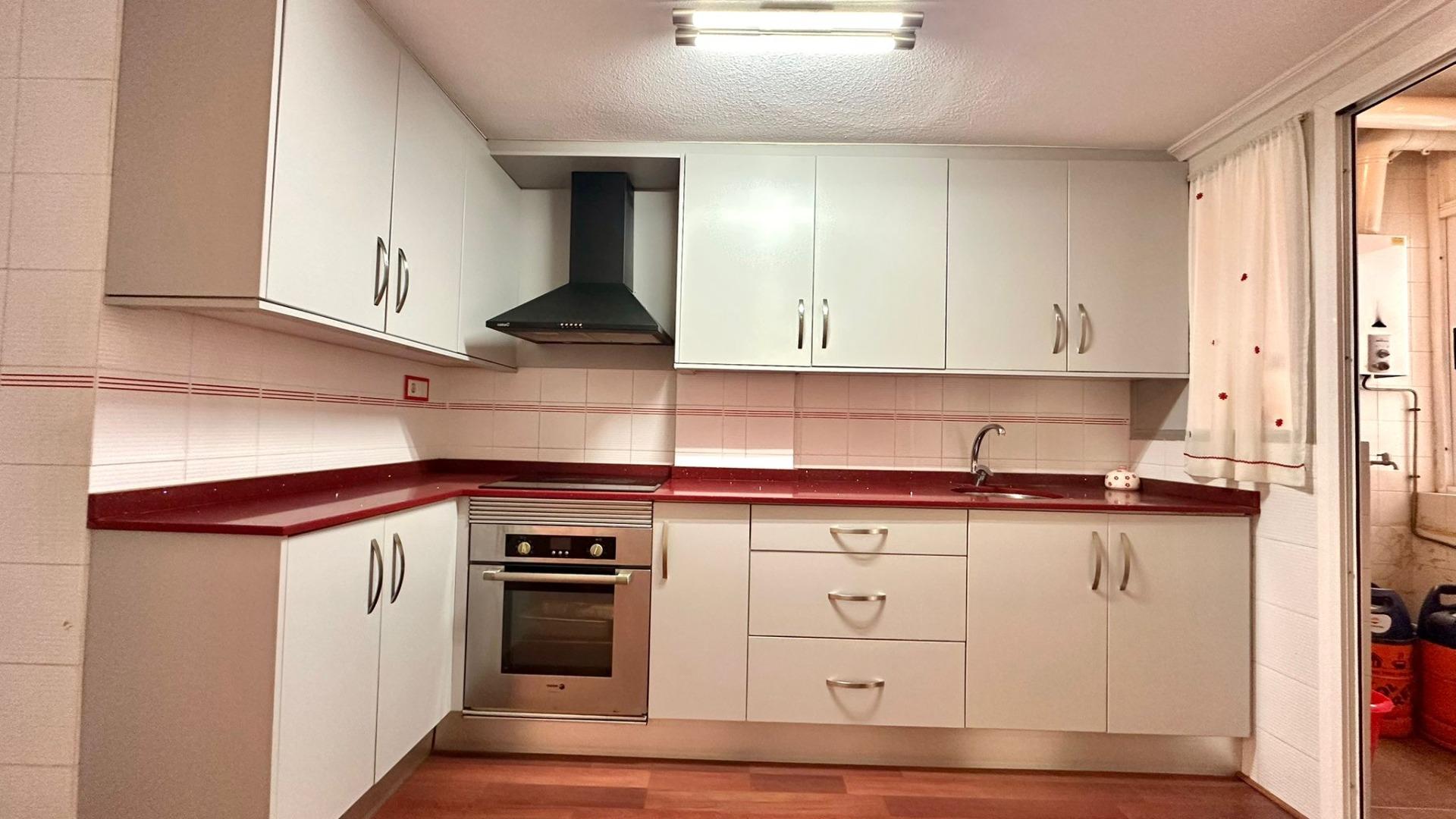 For sale - 3 Bedroom 1 Bathroom Apartment in Torrevieja - Acequion  - Alicante