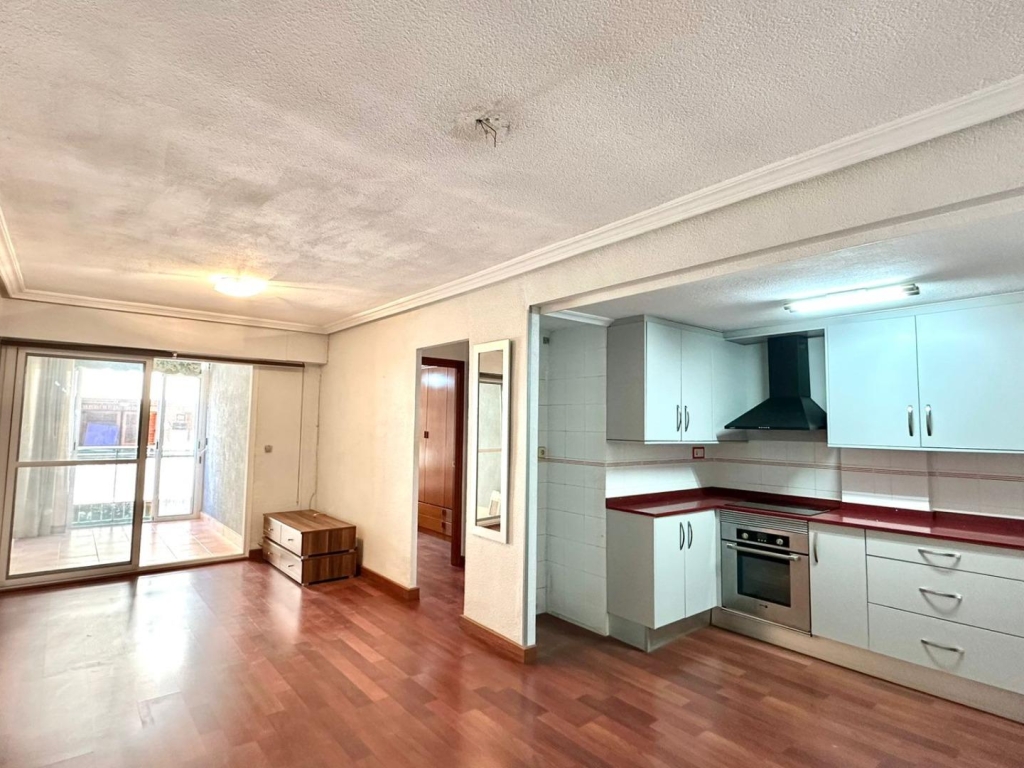 3 Bedroom 1 Bathroom Apartment in Torrevieja