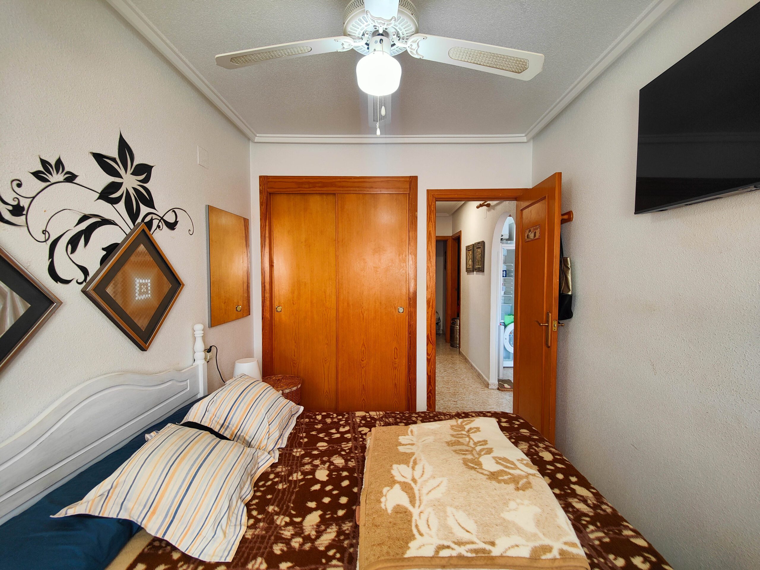 For sale - 3 Bedroom 1 Bathroom Penthouse in Torrevieja - Costa Blanca  - Alicante