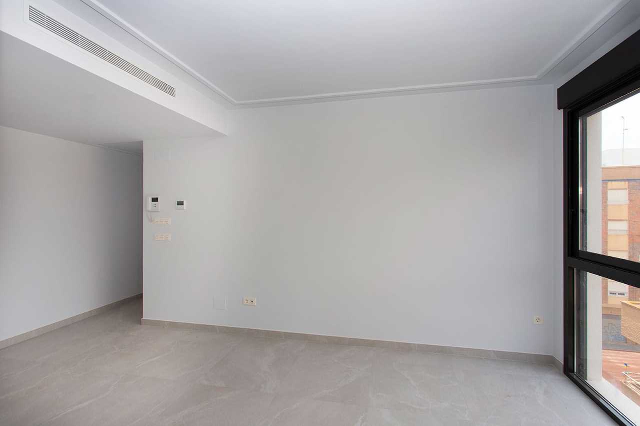 For sale - 2 Bedroom 2 Bathroom Apartment in Torrevieja - Costa Blanca  - Alicante