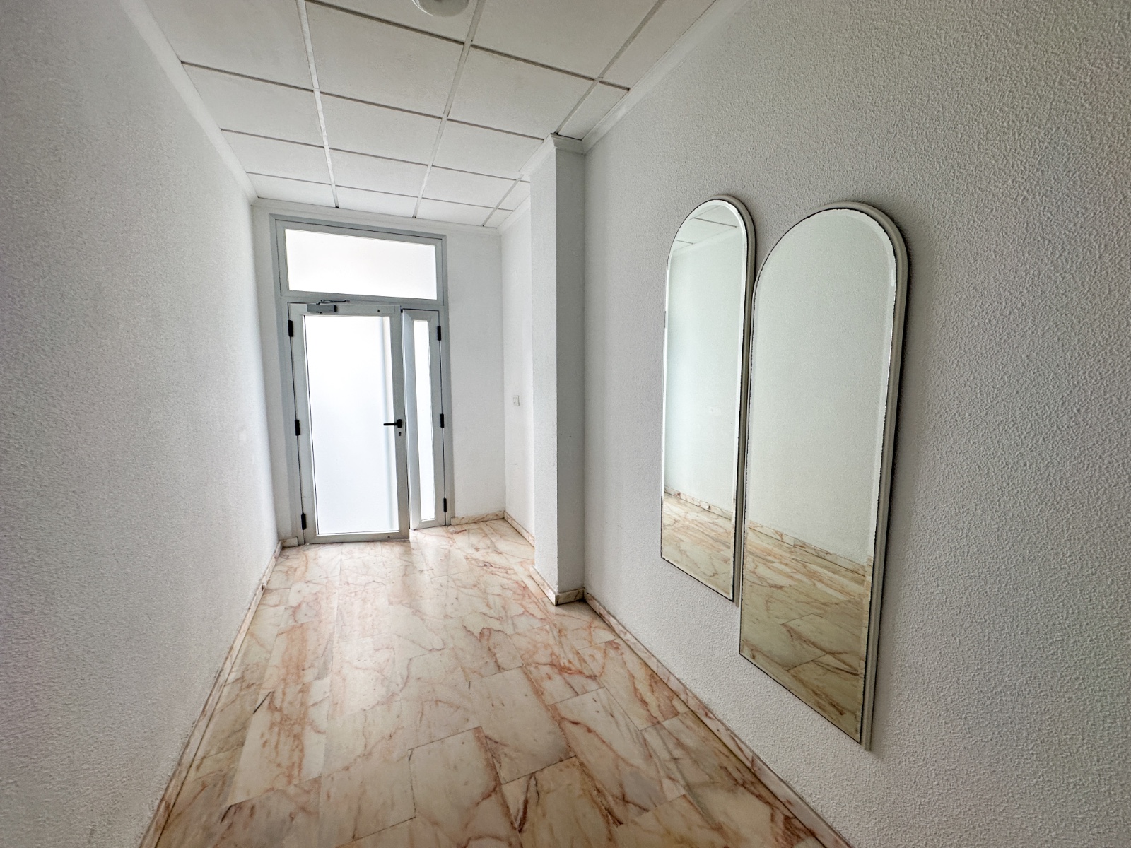 For sale - 2 Bedroom 1 Bathroom Apartment in Torrevieja - Costa Blanca  - Alicante