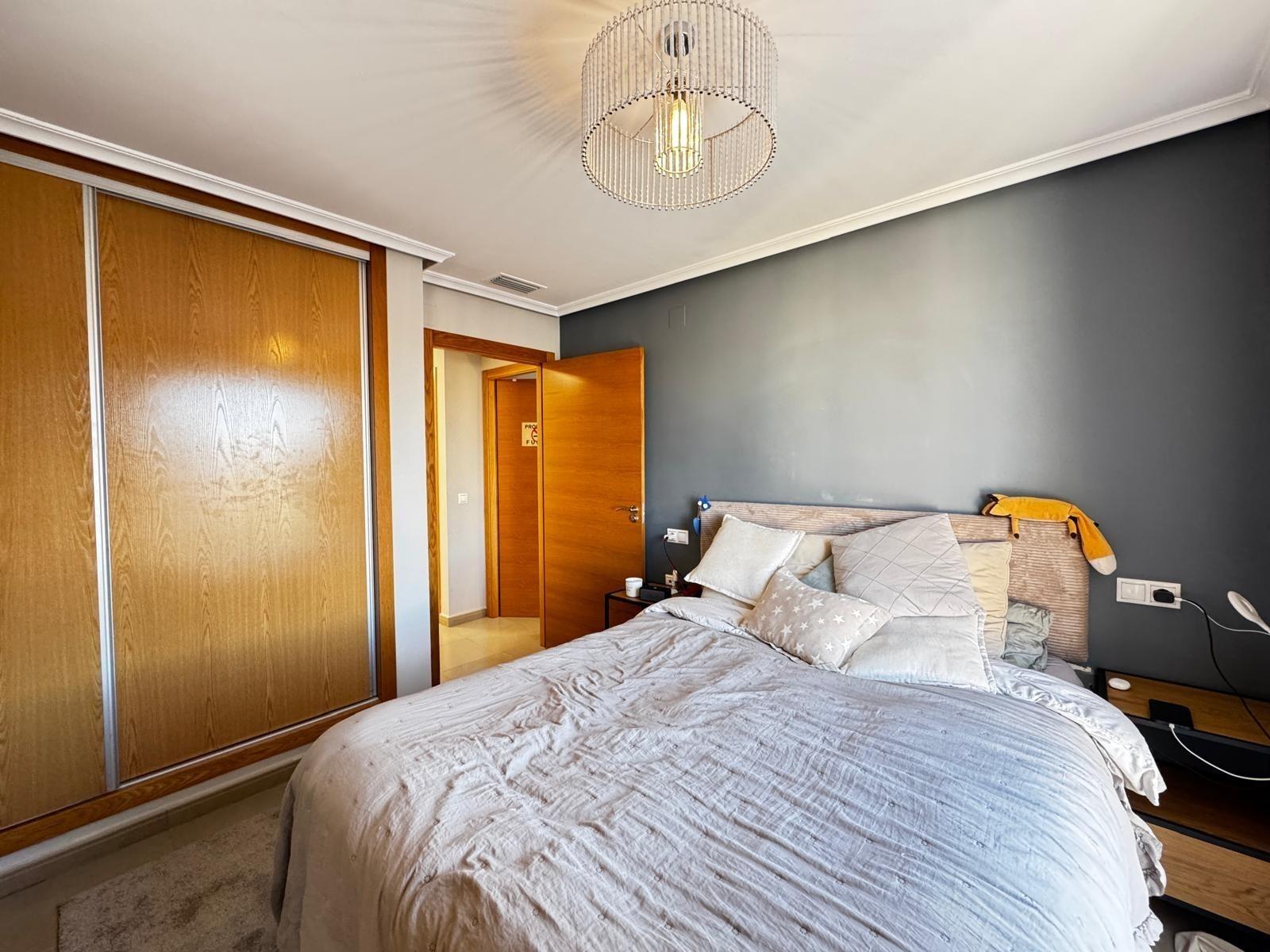 For sale - 3 Bedroom 2 Bathroom Apartment in Torrevieja - Playa Del Cura  - Alicante