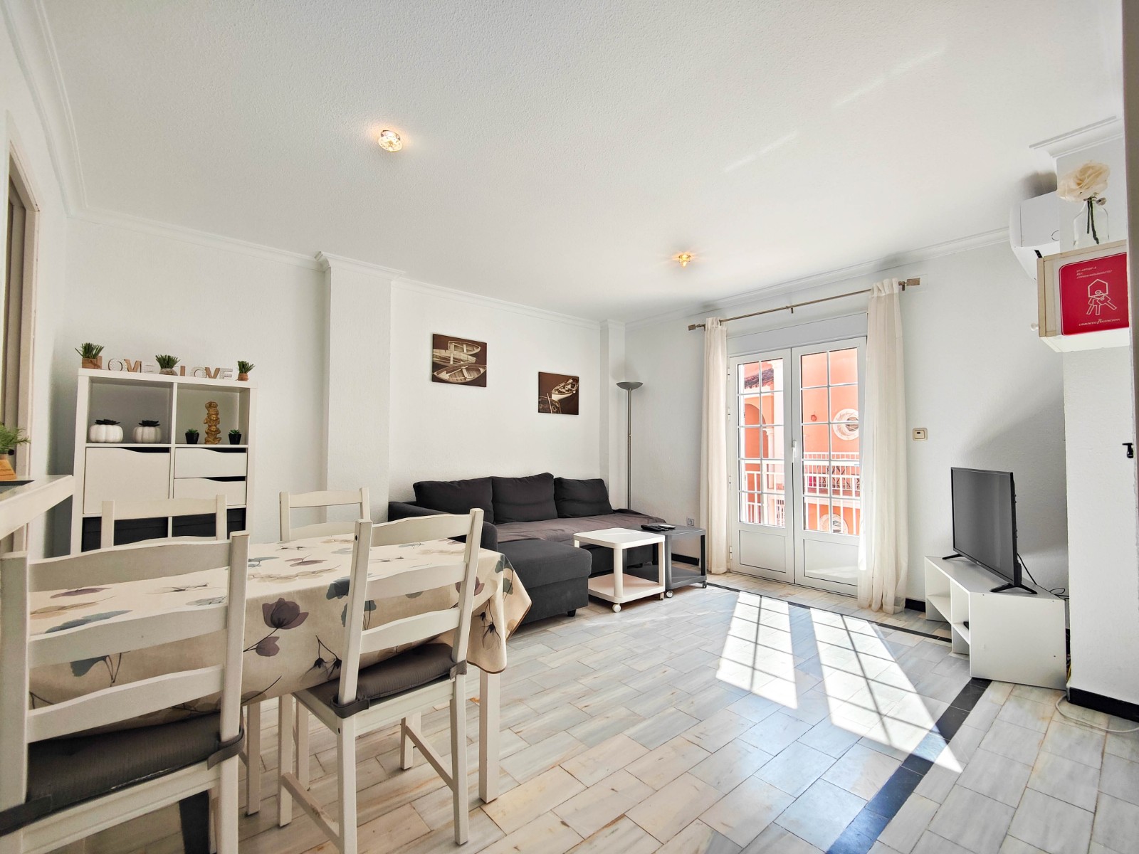 For sale - 2 Bedroom 2 Bathroom Penthouse in Torrevieja - Costa Blanca  - Alicante